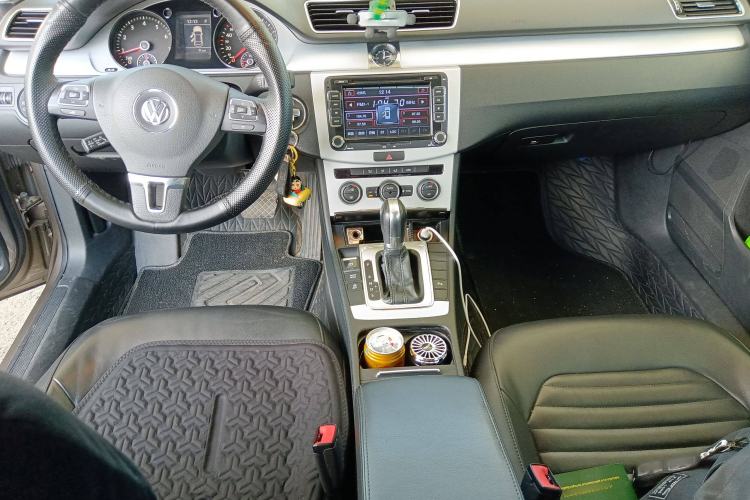 Used Volkswagen Magotan 2015 1.8TSI Advanced Model
