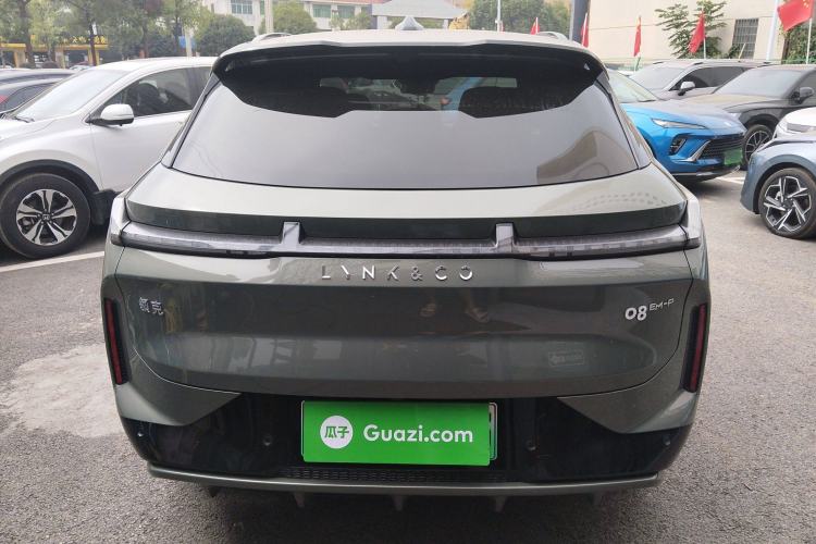 Used Lynk & Co 08 EM-P 2023 220km All-Wheel-Drive Performance Halo
