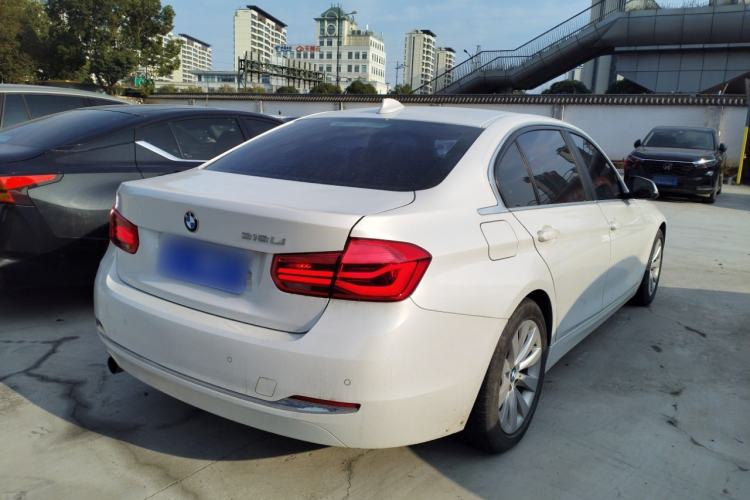 TDK.VehicleDetails.img