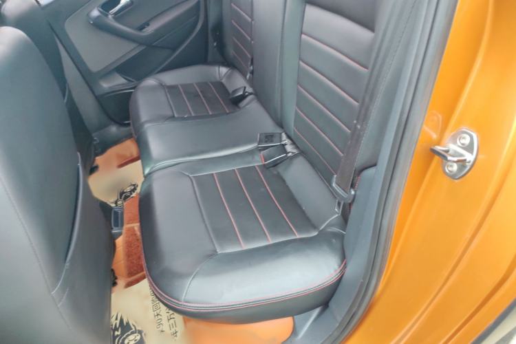 Used Volkswagen Polo 2014 1.6L Cross Polo Automatic
