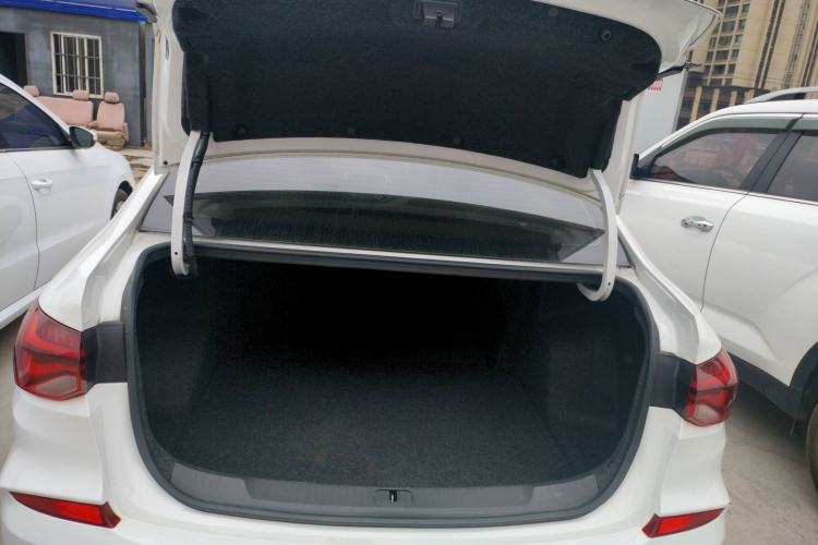 Used Chevrolet Monza 2019 Redline 320T Dual-Clutch Sporty Version China VI Standard
