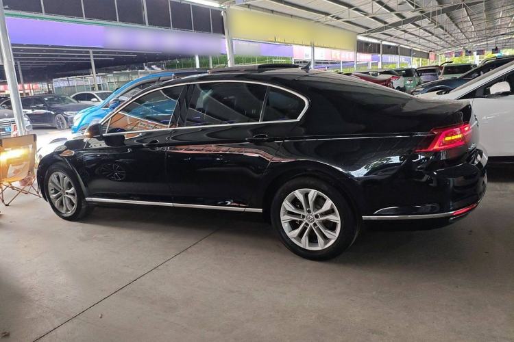 Used Volkswagen Magotan 2019 330TSI DSG Luxury Version China VI Standard
