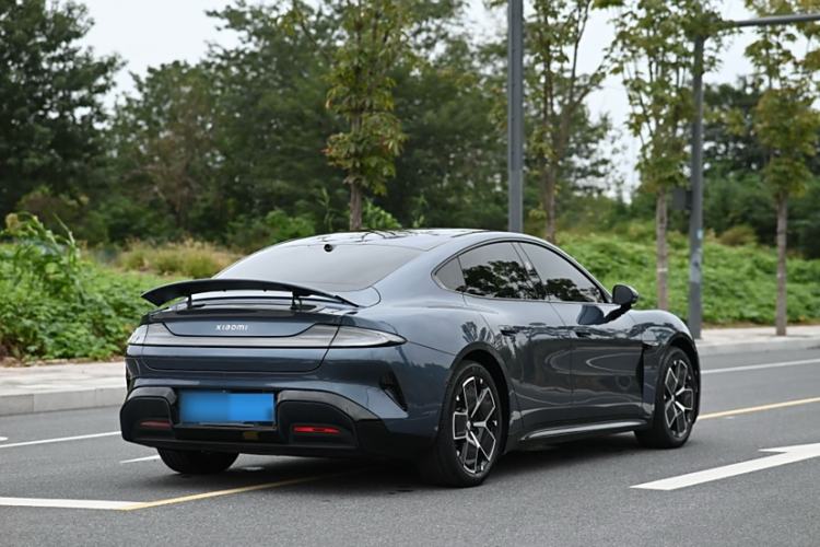 Used  SU7 2024 Rear-Drive Ultra-Long Range Advanced Pro-Level Intelligent Driving Version
