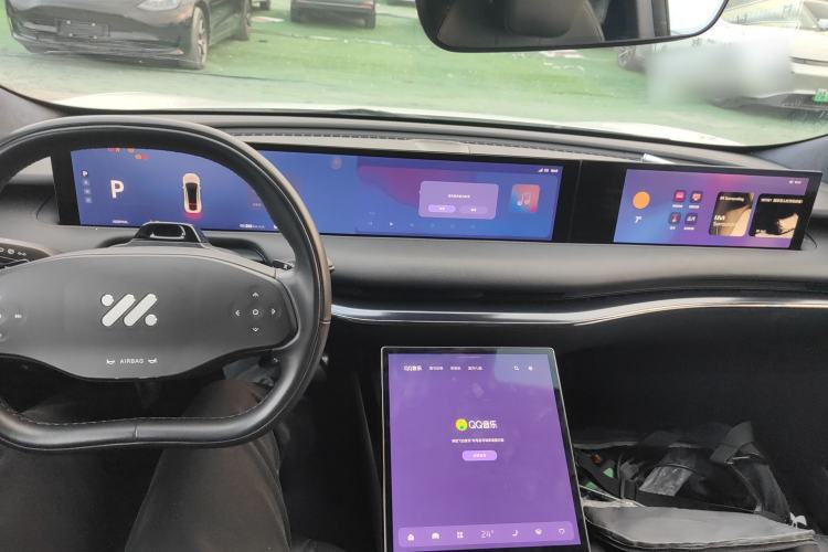 Used  L7 2022 Pro Model