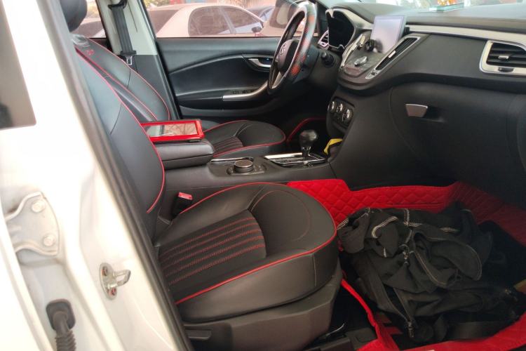 Used Soueast DX7 2017 1.5T Automatic Luxury Model
