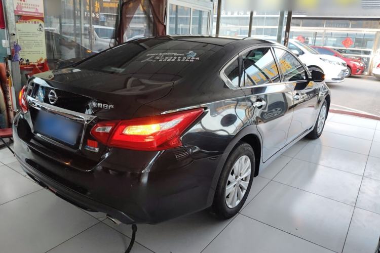 Used Nissan Teana 2016 Revised Version 2.0L XL Comfort Edition
