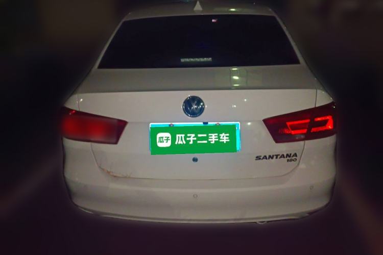 Used Volkswagen Santana 2015 1.6L Manual Comfort Edition
