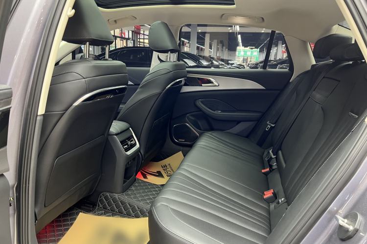 Used Hongqi H5 2023 2.0T Automatic Smart Connect Flagship Edition
