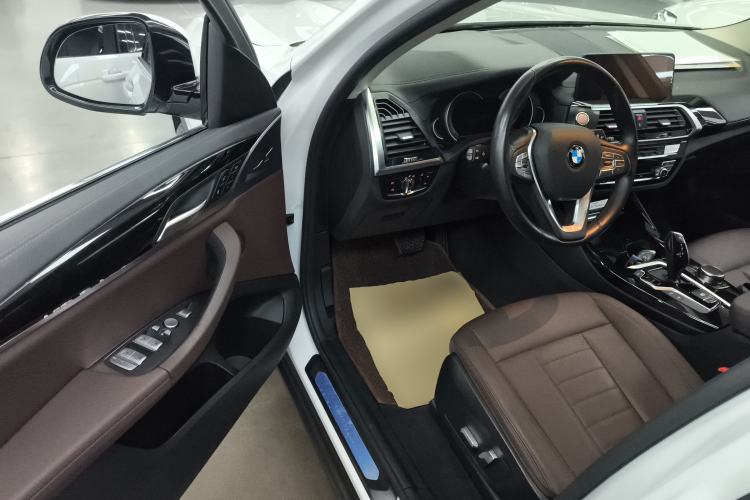 Used BMW X3 2018 xDrive25i Luxury Package China VI Emission Standard
