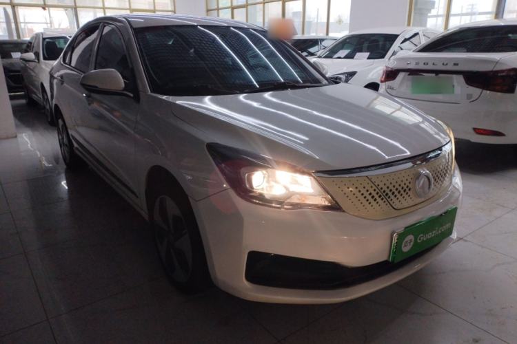 Used Dongfeng Aeolus E70 2023 500 Smart Edition Lithium Iron Phosphate 48.6 kWh 120 kW
