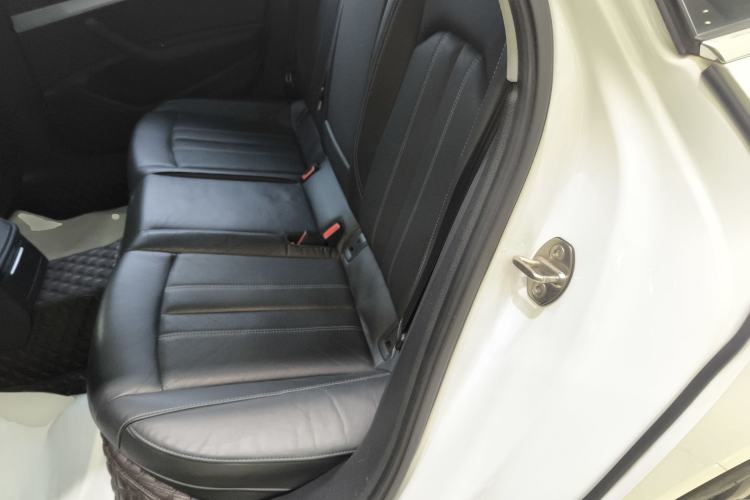 Used Audi A4L 2020 40 TFSI Fashion Dynamic Model
