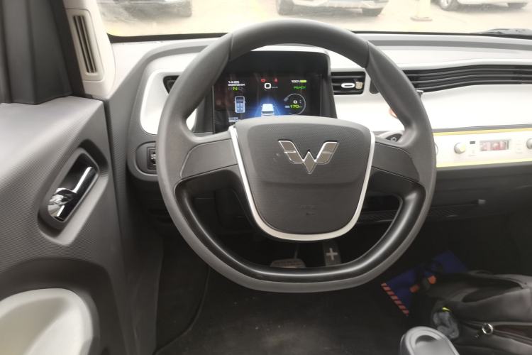 Used Wuling Hongguang MINIEV 2022 Macaron Premium Model – Lithium Iron Phosphate