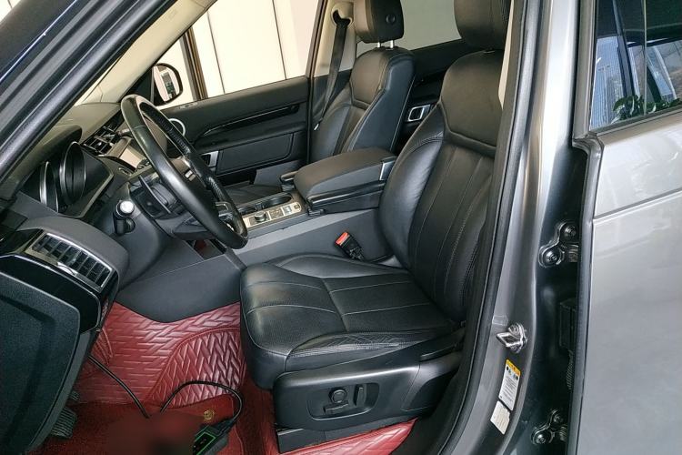 Used Land Rover Discovery 2018 3.0 SC V6 SE
