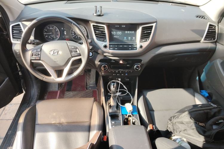 Used Hyundai Tucson 2018 1.6T Dual-Clutch Two-Wheel Drive 15th Anniversary Special Edition