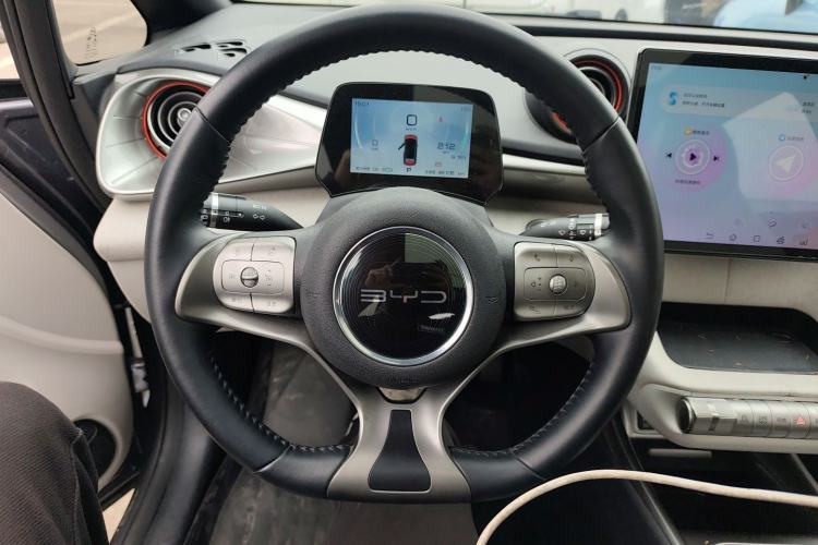 Used BYD Dolphin 2021 405 km Fashion Edition