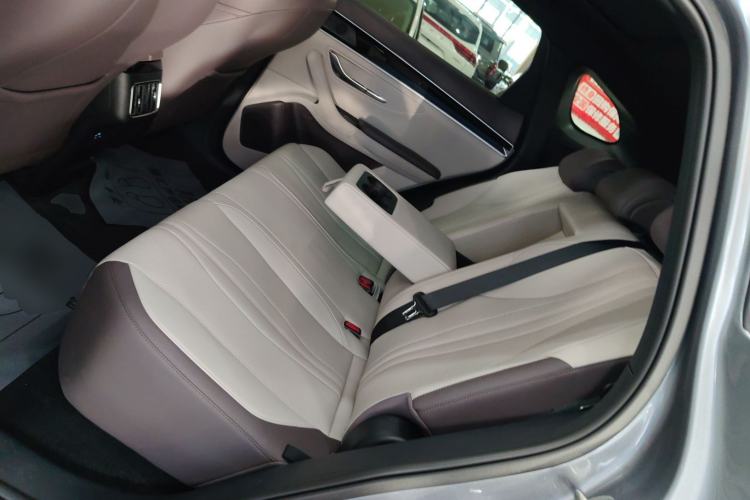 Used BYD Song PLUS New Energy 2025 DM-i Smart Drive 112KM Prestige Model
