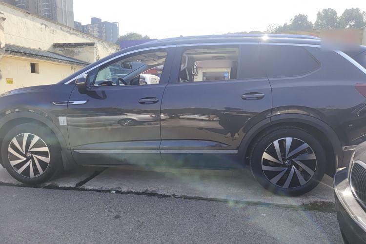 Used Volkswagen Talagon 2022 380TSI All-Wheel-Drive Luxury Prestige Pro 7-Seater