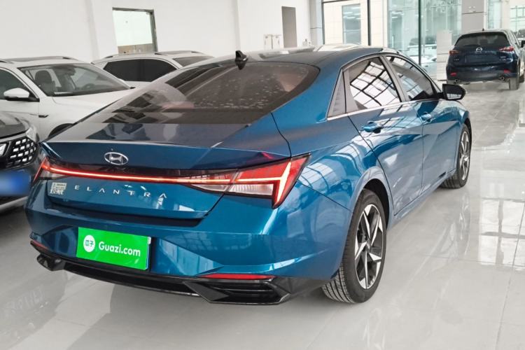 Used Hyundai Elantra 2021 1.5L CVT LUX Prestige Edition
