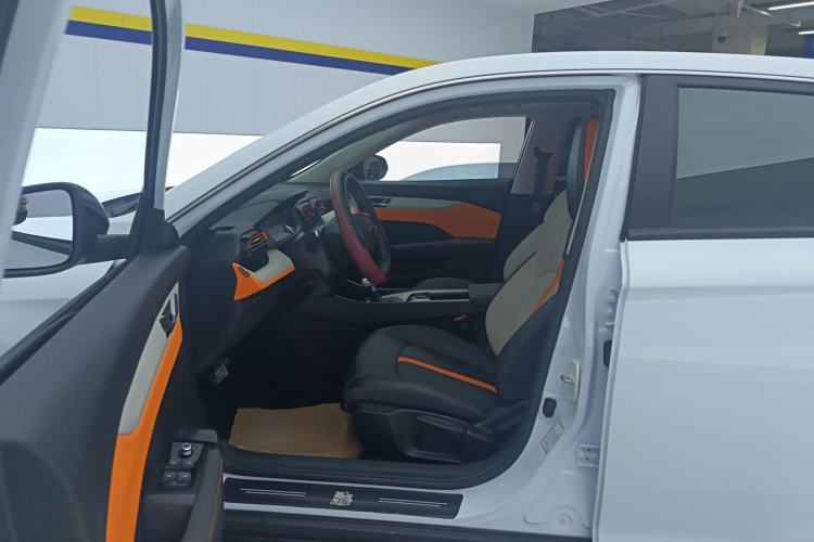 Used Dongfeng Aeolus Yixuan 2023 Mach Edition 1.5L Automatic Chasing Shadow Version
