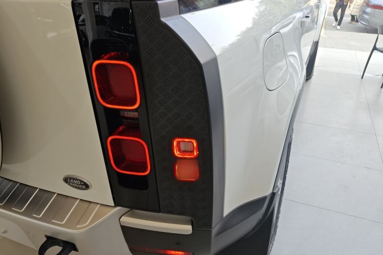 Used Land Rover Defender 2020 110 P400 HSE