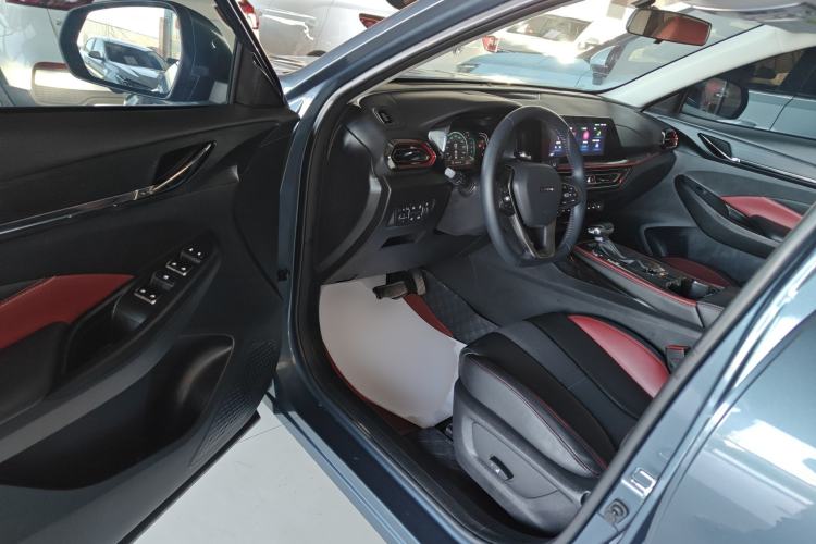 Used Oshan X5 2021 1.5T DCT Flagship Edition
