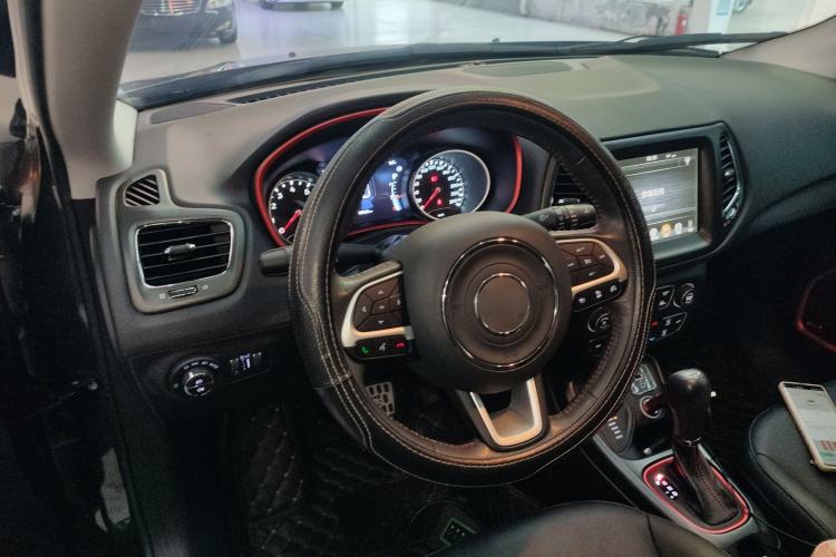 Used Jeep Compass 2017 200TS Automatic High-Performance All-Wheel Drive Edition
