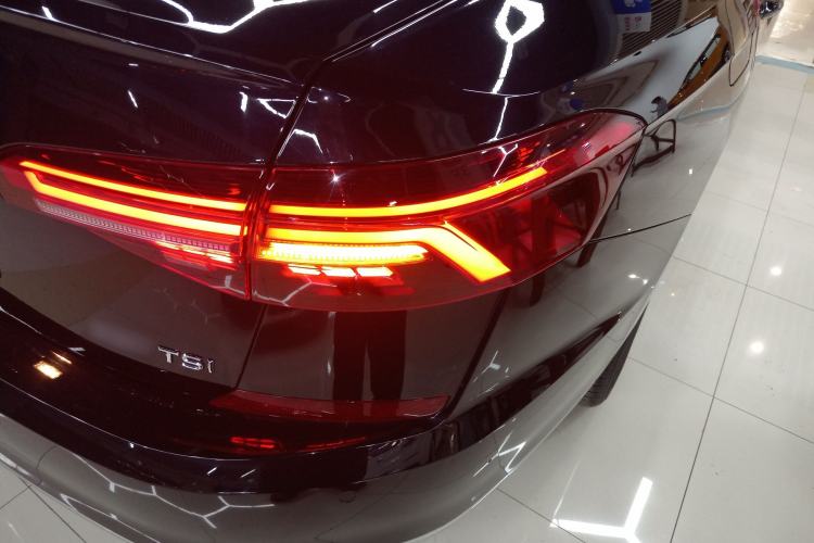 Used Volkswagen Passat 2020 330TSI Elite Edition China VI
