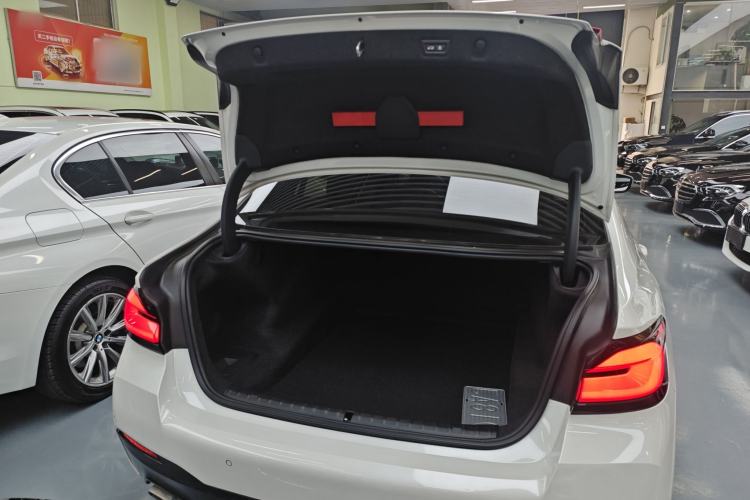 Used BMW 5 Series 2022 530Li Luxury Edition M Sport Package
