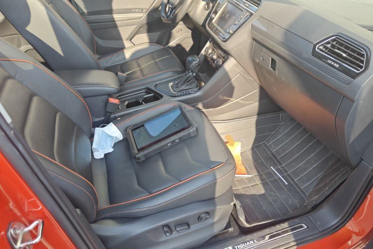 Used Volkswagen Tiguan L 2018 330TSI Automatic Two-Wheel Drive Flagship Edition
