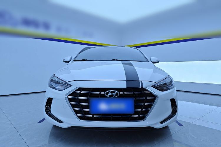 Used Hyundai Elantra 2019 1.4T Dual-Clutch Xuan Dong · Dynamic Model

