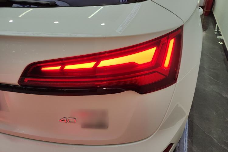 Used Audi Q5L 2023 40T Luxury Dynamic Model
