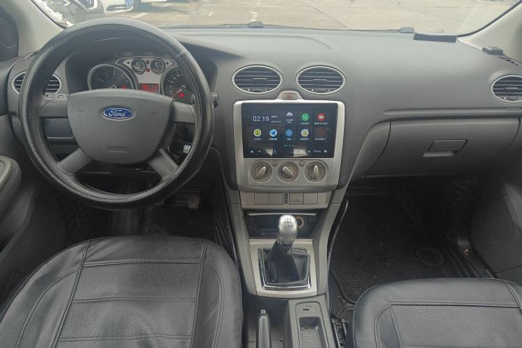 Used Ford Focus 2013 Hatchback Classic 1.8L Manual Base Model