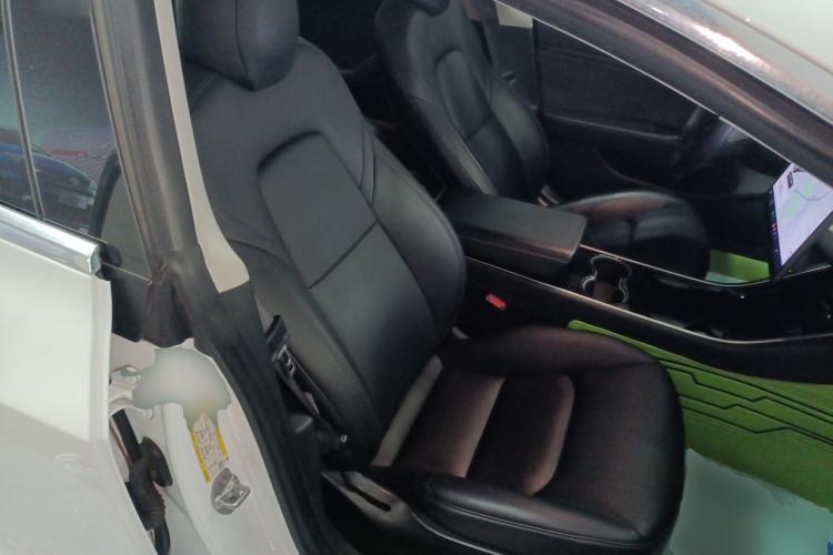 Used Tesla Model 3 2019 Long-Range All-Wheel-Drive Version
