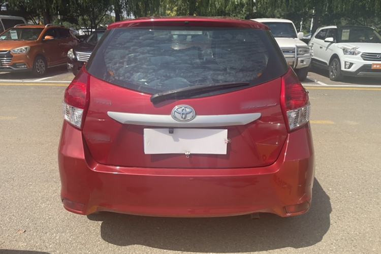 Used Toyota YARiS L 2015 1.5E Automatic Charm Edition
