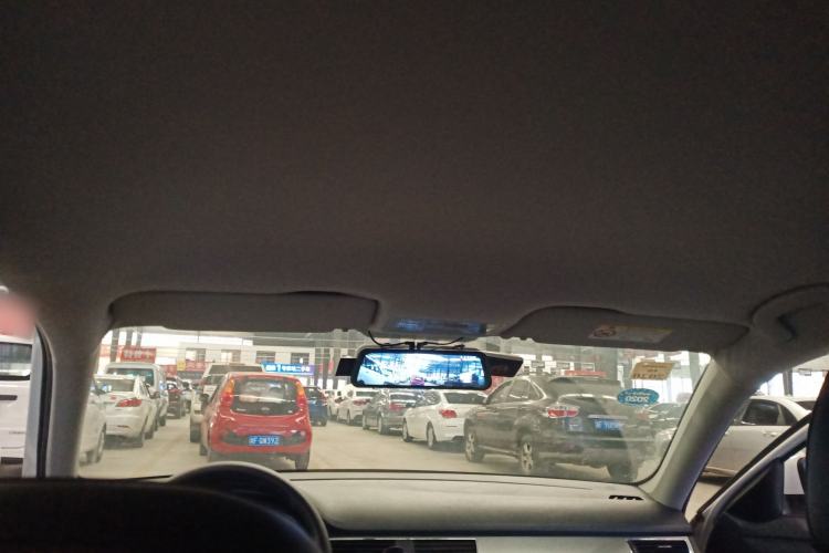 Used Volkswagen Bora 2016 1.6L Automatic Fashion Model
