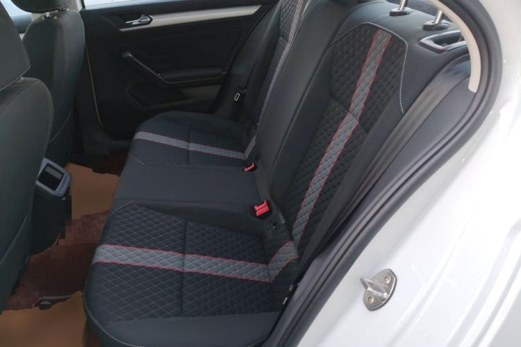 Used Volkswagen Lamando 2019 230TSI DSG Vision Edition China VI Standard