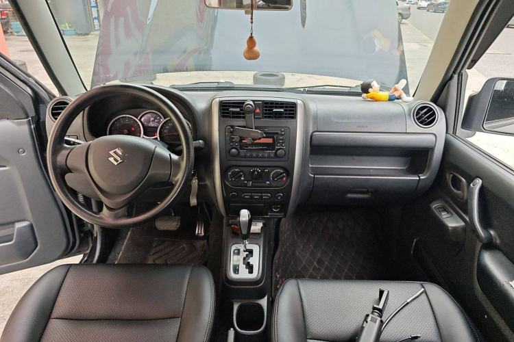 Used Suzuki Jimny 2015 1.3 AT JLX
