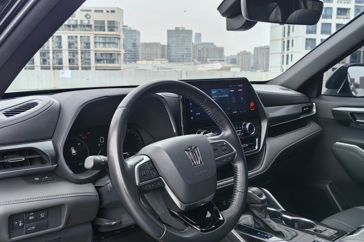 Used Toyota Crown Land Cruiser 2021 2.5L HEV Four-Wheel Drive Premium Edition
