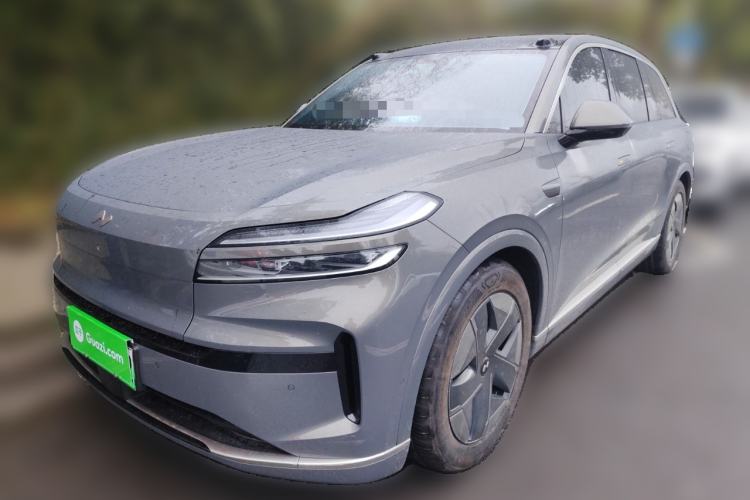 Used ONVO Luxeed L90 2025 Model—Ultra Six-Seater Version