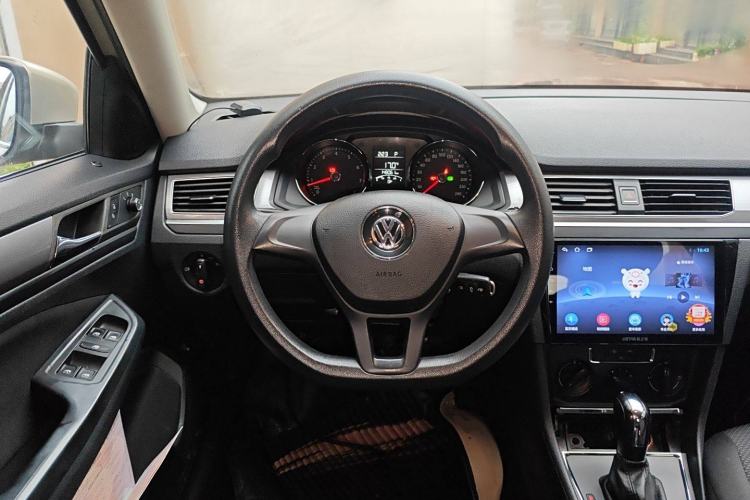 Used Volkswagen Bora 2017 1.6L Automatic Fashion Model
