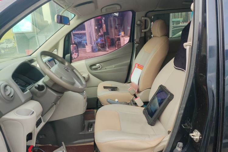 Used Nissan NV200 2014 1.6L Manual Zunya Model China IV Standard