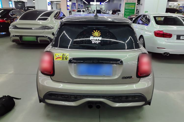 Used MINI MINI 2023 Updated 2.0T COOPER S Artist
