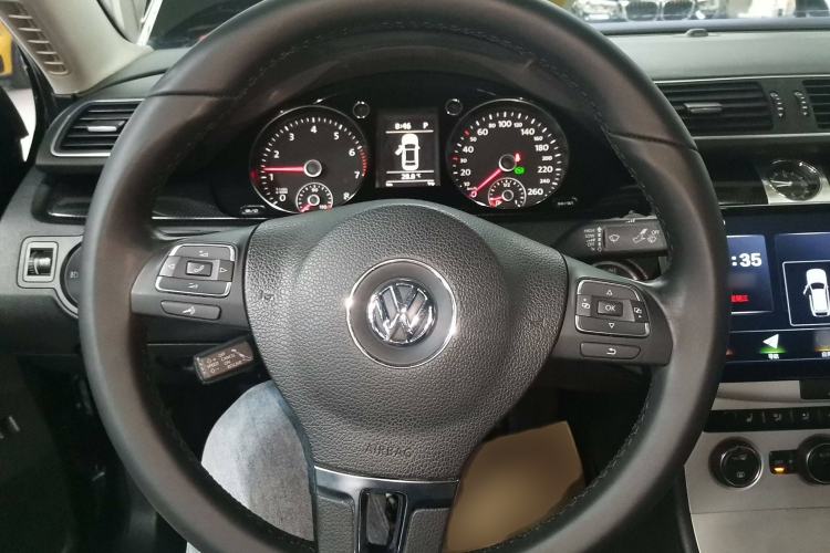 Used Volkswagen Magotan 2013 1.8TSI Luxury Model
