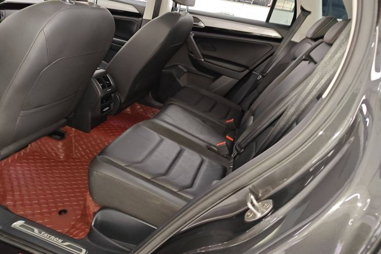 Used Volkswagen Tayron 2019 330TSI Two-Wheel Drive Luxury Model China VI Standard
