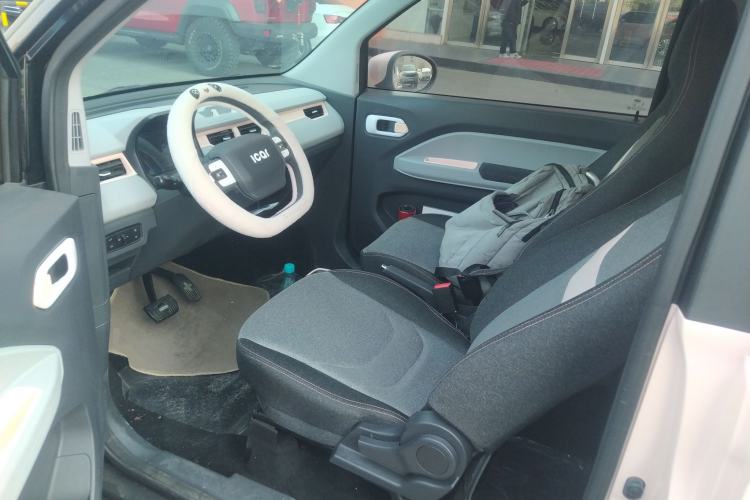 Used Chery QQ Ice Cream 2022 170km Sundae Phosphate Lithium-Ion