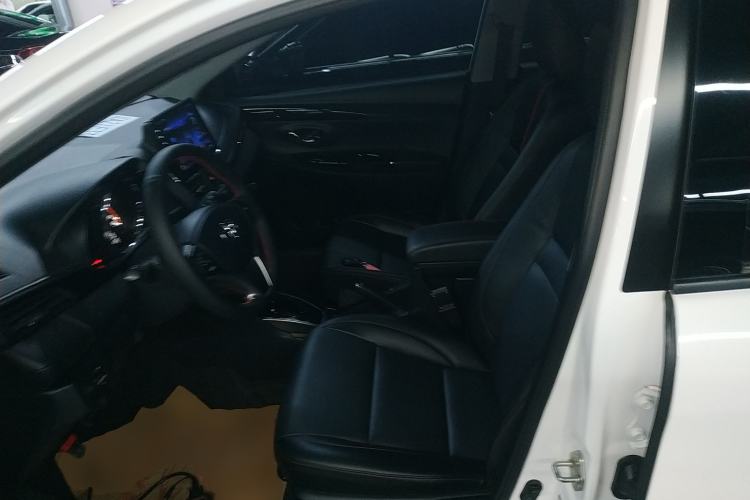 Used Toyota YARiS L 2022 X-Trail 1.5L CVT Luxury PLUS Edition