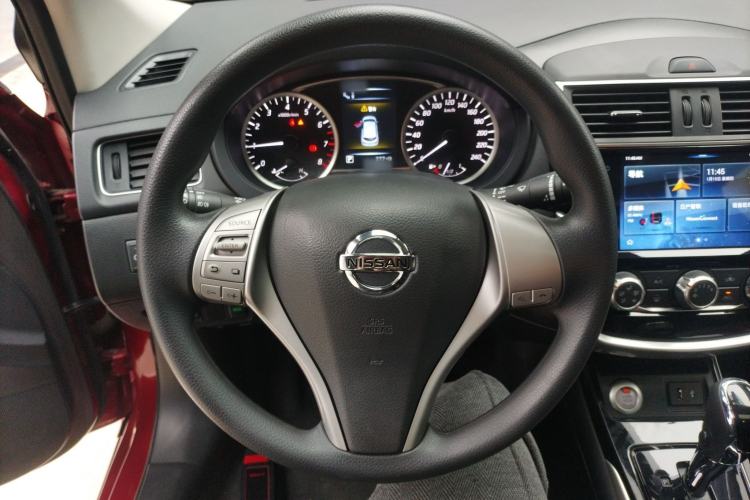 Used Nissan Tiida 2019 1.6L CVT Smart Drive Version China VI Standard