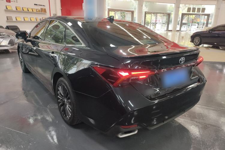 Used Toyota Avalon 2019 2.5L Touring Premium Version China VI Standard