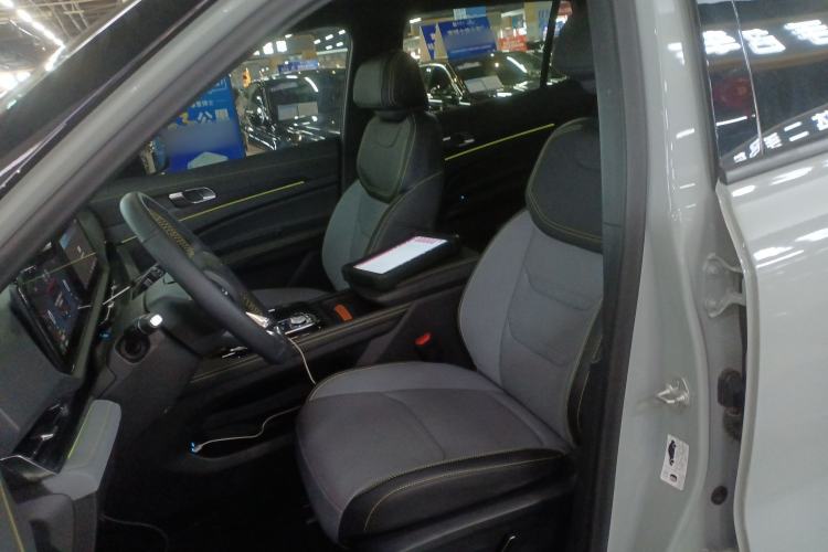 Used Ford Equator Sport New Energy 2025 Luxury Plus Version