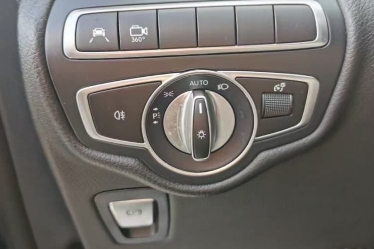 Used Mercedes-Benz V-Class 2020 V 260 Prestige Edition
